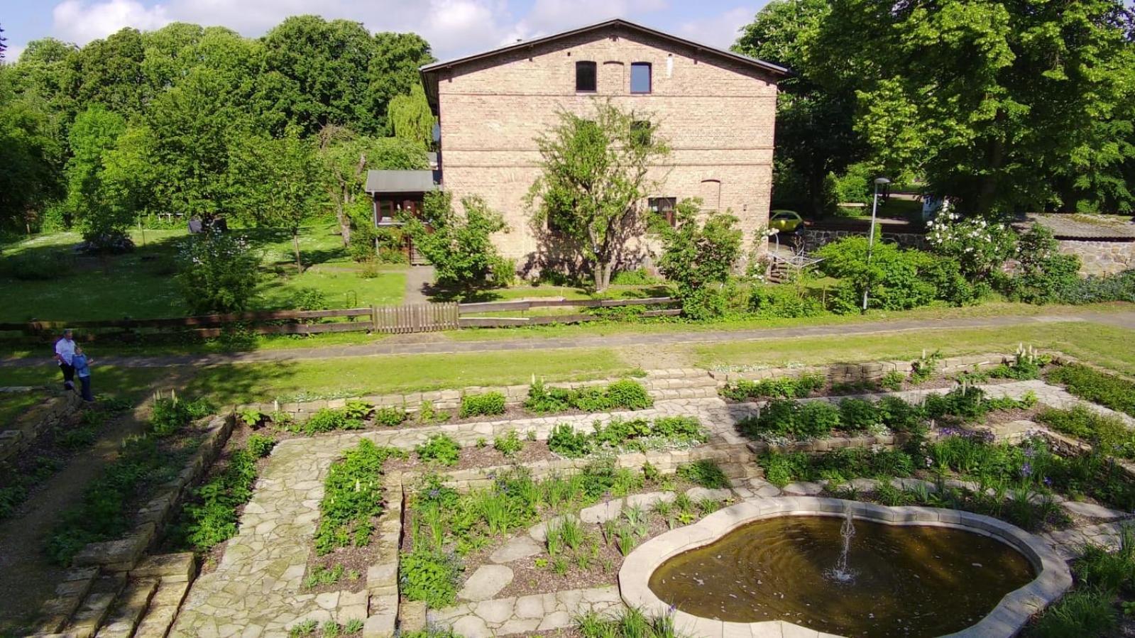 Ferienwohnung Kastanienblick Oder Parkblick, Oder Unser Radlerzimmer! Ziethen  Luaran gambar